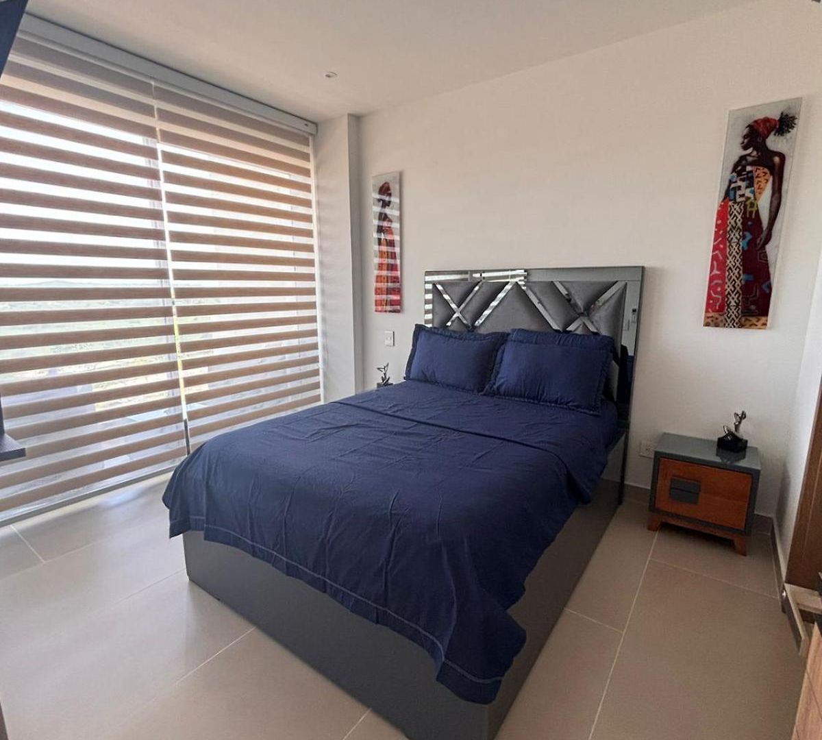 Con Piscina, Playa Y Cerca Aeropuerto De Apartment