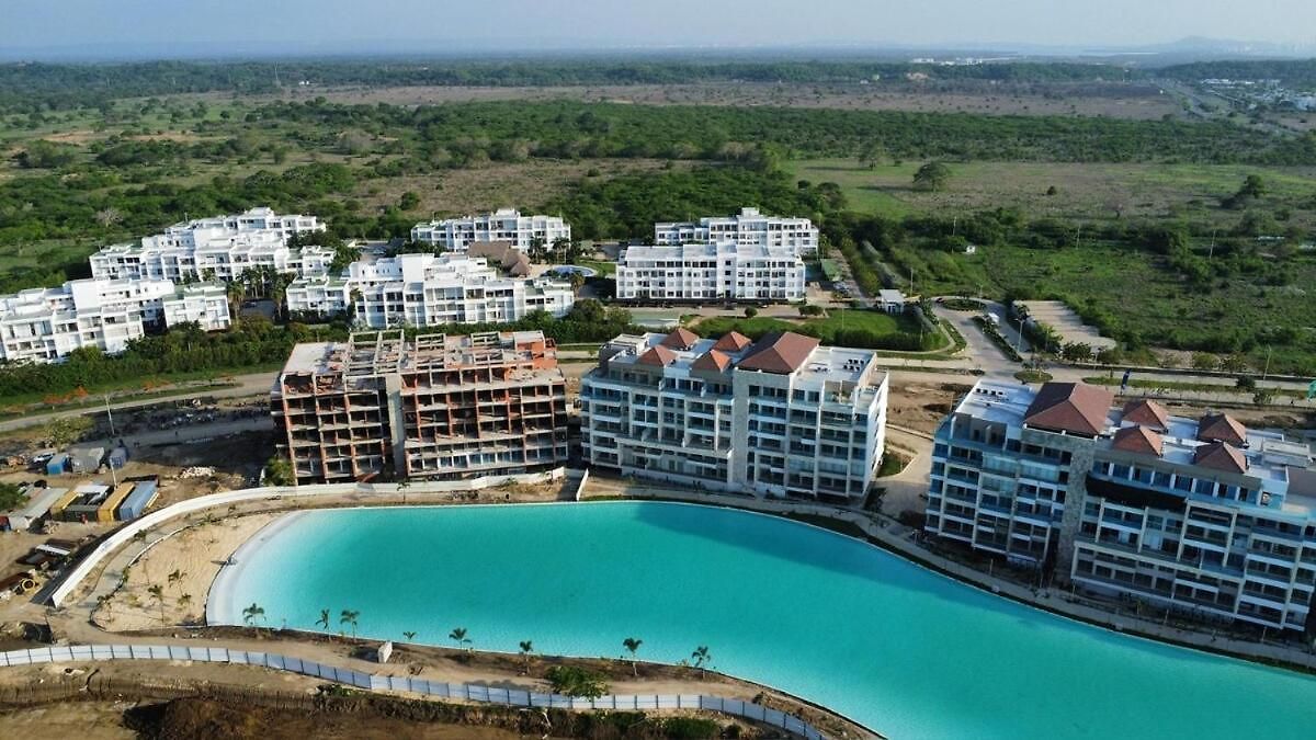 Con Piscina, Playa Y Cerca Aeropuerto De Cartagena