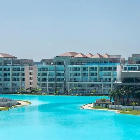 Apartamento Con Piscina, Playa Y Cerca Aeropuerto De
