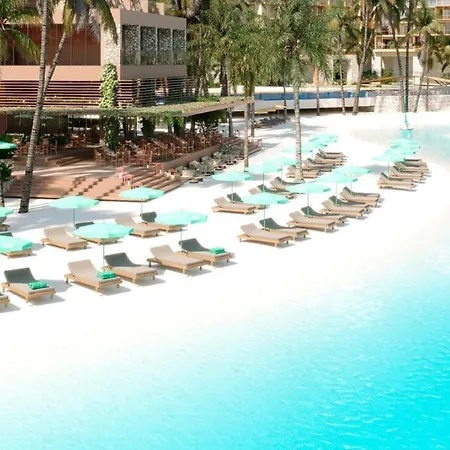 Apartamento Con Piscina, Playa Y Cerca Aeropuerto De *