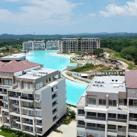 Con Piscina, Playa Y Cerca Aeropuerto De Cartagena
