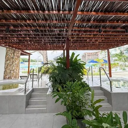 Con Piscina, Playa Y Cerca Aeropuerto De Apartment Cartagena